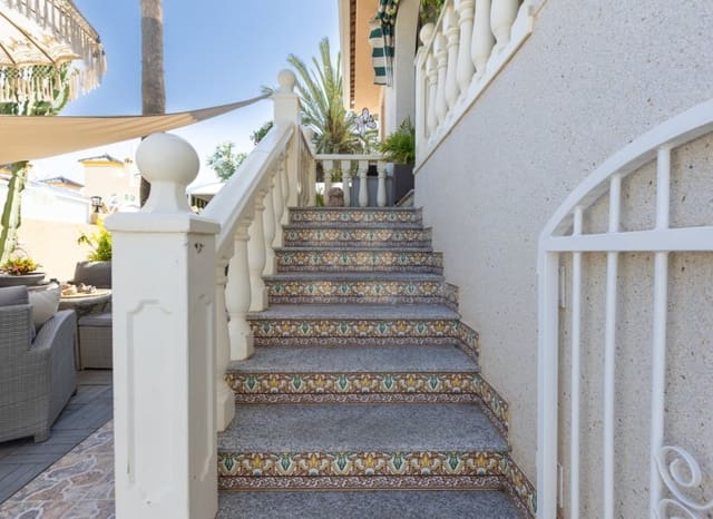 5 soveværelse Villa til salg i Benimar, Benijófar med swimmingpool - € 498.000 (Ref: 9150762)