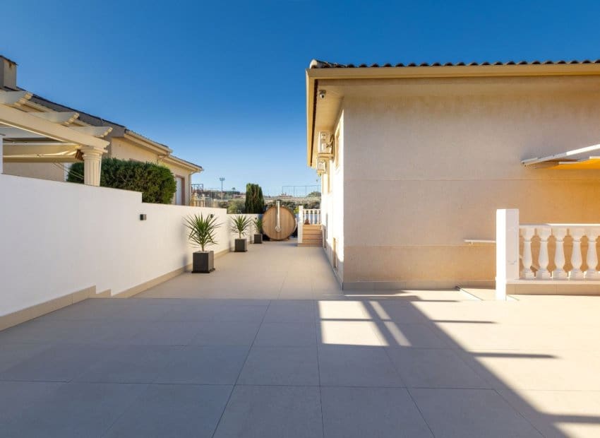 5 chambre Villa/Maison à vendre à Benijofar avec piscine - 495 000 € (Ref: 9160413)