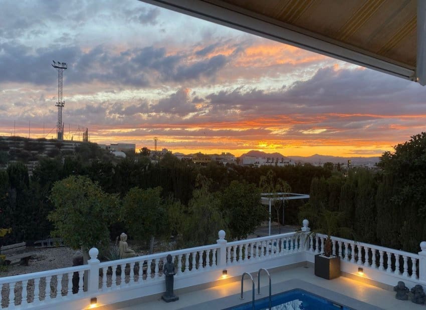 5 chambre Villa/Maison à vendre à Benijofar avec piscine - 495 000 € (Ref: 9160413)