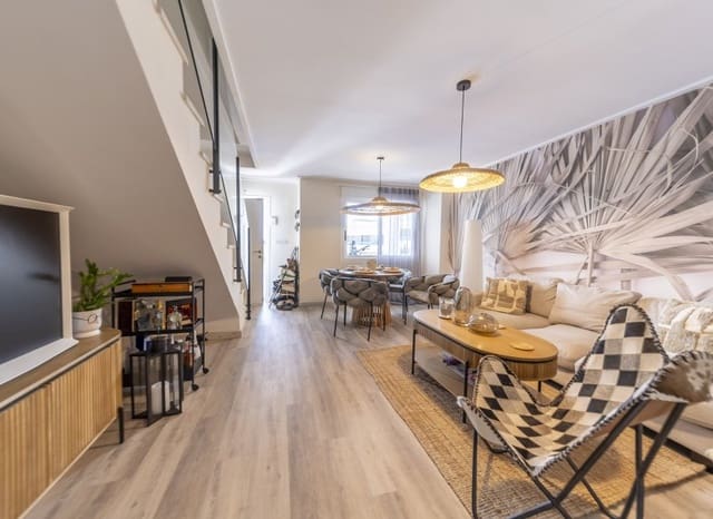 3 soverom Rekkehus til salgs i Los Altos med svømmebasseng - € 294 900 (Ref: 9160421)