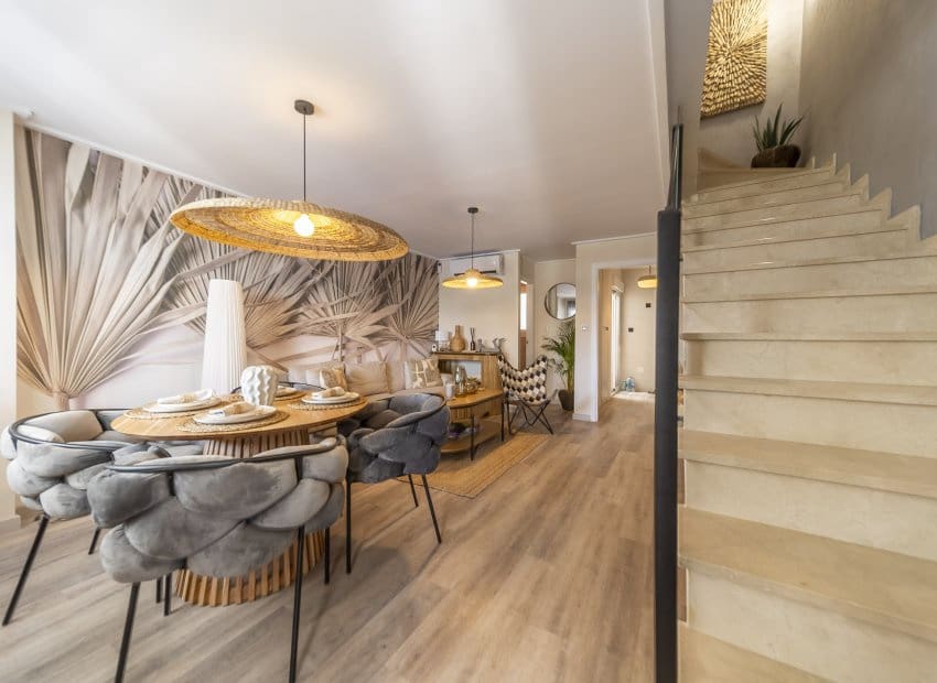 3 soverom Rekkehus til salgs i Los Altos med svømmebasseng - € 294 900 (Ref: 9160421)