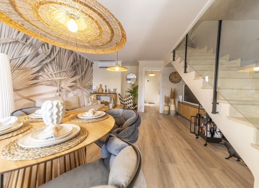 3 soverom Rekkehus til salgs i Los Altos med svømmebasseng - € 294 900 (Ref: 9160421)