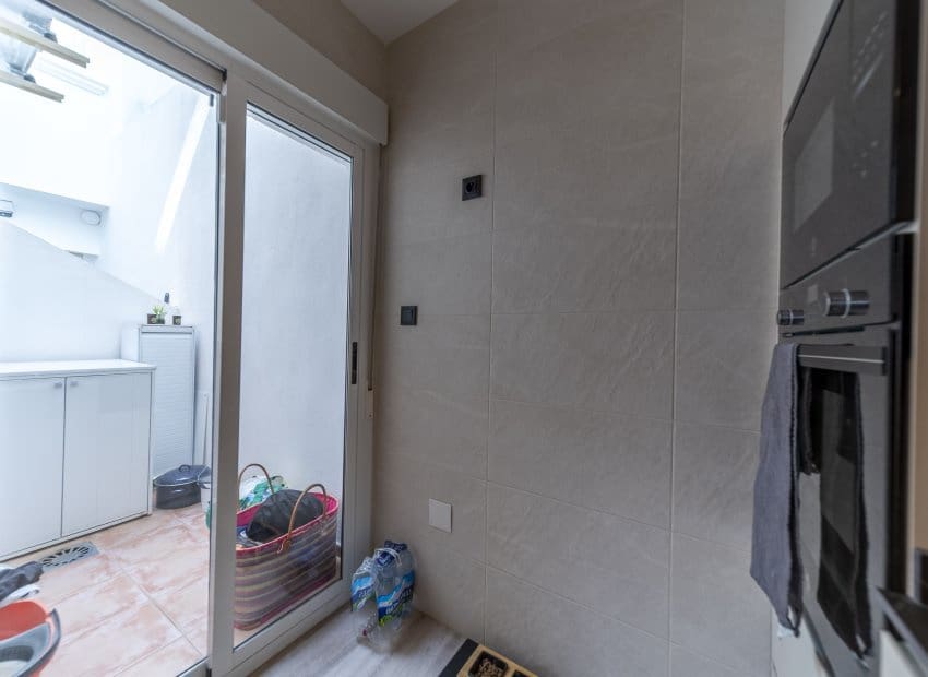 3 soverom Rekkehus til salgs i Los Altos med svømmebasseng - € 294 900 (Ref: 9160421)