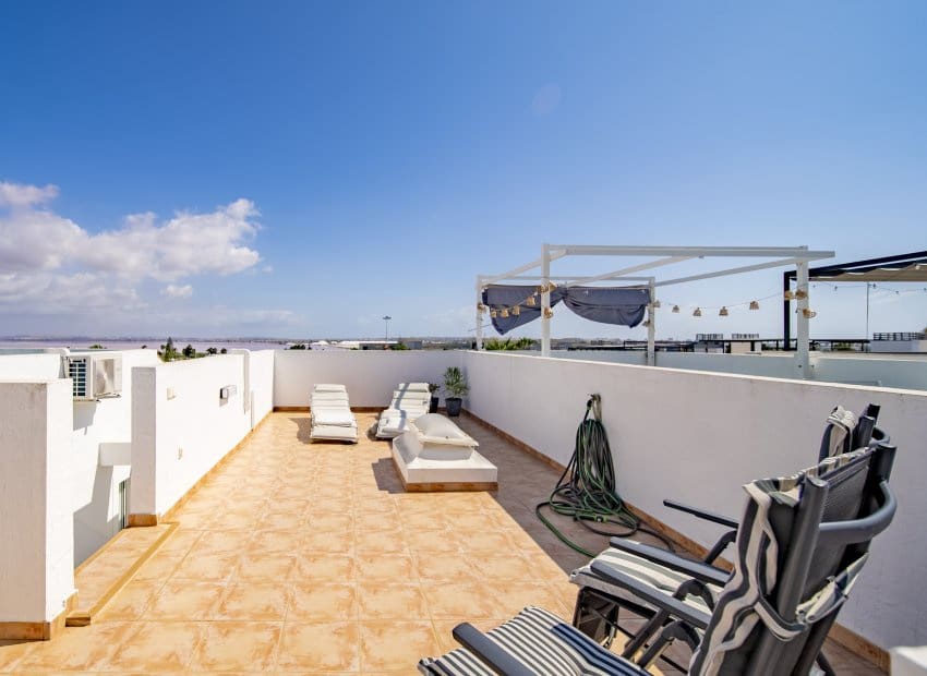 3 soverom Rekkehus til salgs i Los Altos med svømmebasseng - € 294 900 (Ref: 9160421)