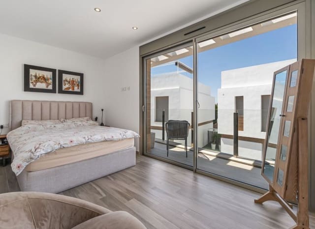 3 makuuhuone Huvila myytävänä paikassa Los Almendros (Orihuela Costa), Orihuela mukana uima-altaan - 429 000 € (Ref: 9160429)