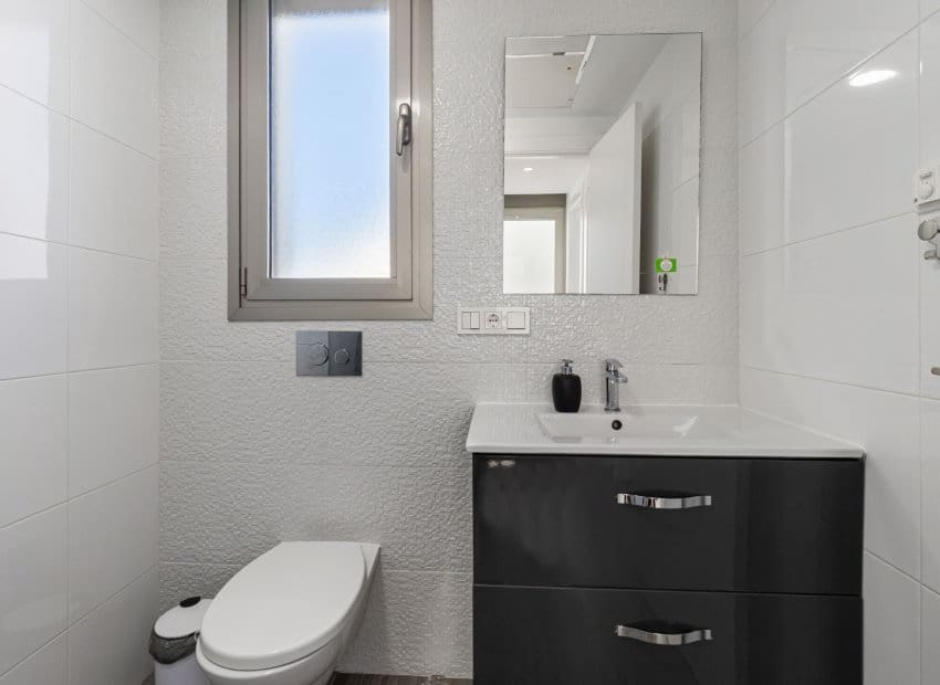 3 bedroom Villa for sale in Orihuela Costa with pool - € 429,000 (Ref: 9160429)