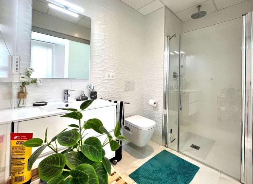 2 soveværelse Lejlighed til salg i Orihuela Costa med swimmingpool - € 246.000 (Ref: 9162676)