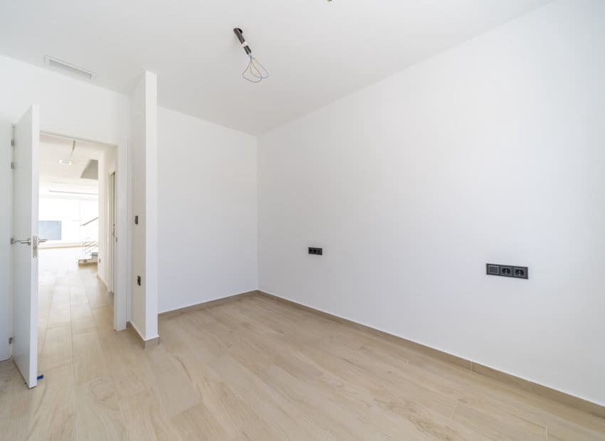 3 bedroom Villa for sale in Aguas Nuevas with pool - € 640,000 (Ref: 9175554)