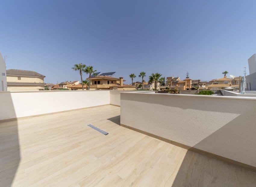 3 bedroom Villa for sale in Aguas Nuevas with pool - € 640,000 (Ref: 9175554)