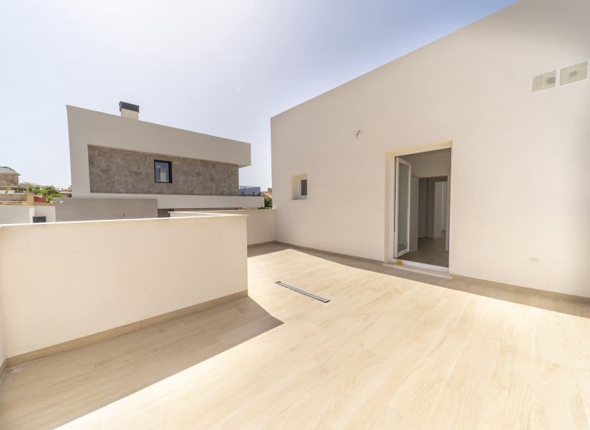 3 bedroom Villa for sale in Aguas Nuevas with pool - € 640,000 (Ref: 9175554)