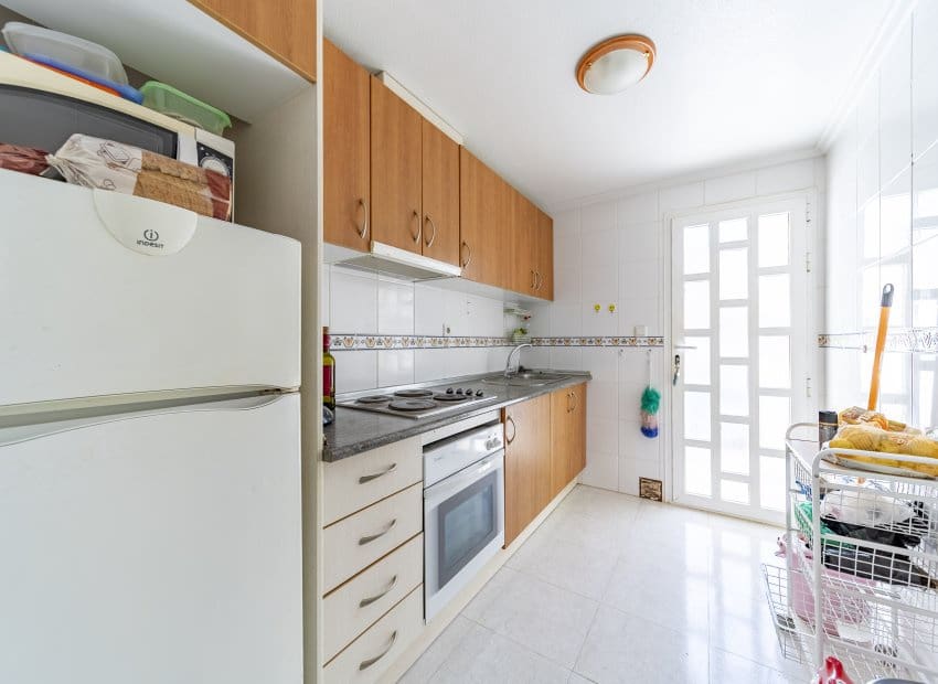 3 sypialnia Dom na sprzedaż w Dona Pepa z basenem - 205 000 € (Ref: 9175555)