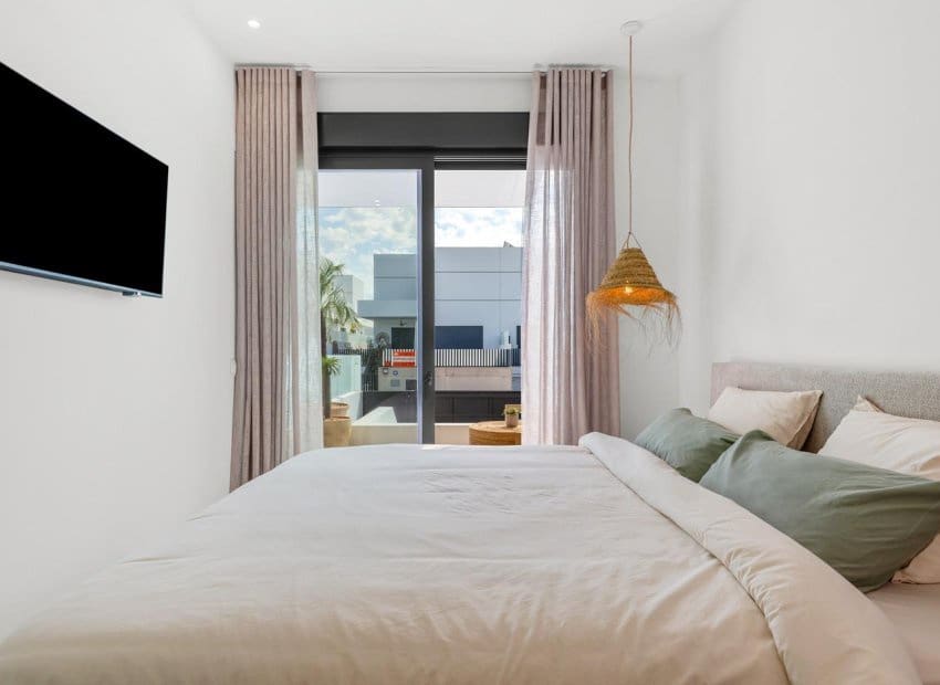 3 soveværelse Semi-Rækkehus til salg i Dolores med swimmingpool - € 389.000 (Ref: 9175564)