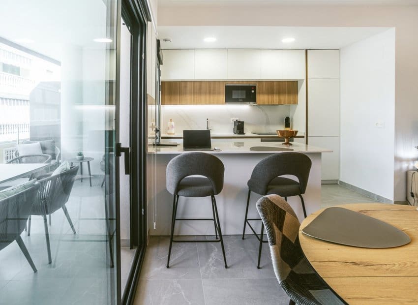 2 camera da letto Appartamento in vendita in Torrevieja con piscina - 279.000 € (Rif: 9175566)