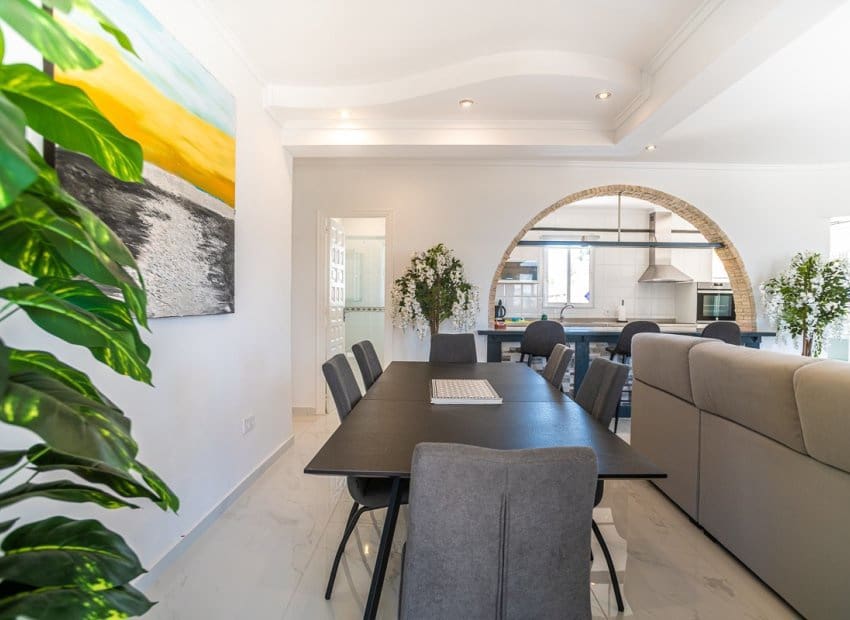 3 makuuhuone Huvila myytävänä paikassa El Chaparral mukana uima-altaan - 535 000 € (Ref: 9180075)