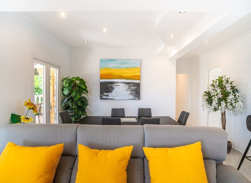 3 makuuhuone Huvila myytävänä paikassa El Chaparral mukana uima-altaan - 535 000 € (Ref: 9180075)