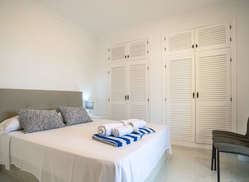 3 makuuhuone Huvila myytävänä paikassa El Chaparral mukana uima-altaan - 535 000 € (Ref: 9180075)