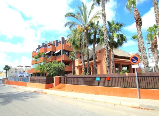 2 quarto Penthouse para venda em Villamartin, Orihuela - 285 000 € (Ref: 9180077)