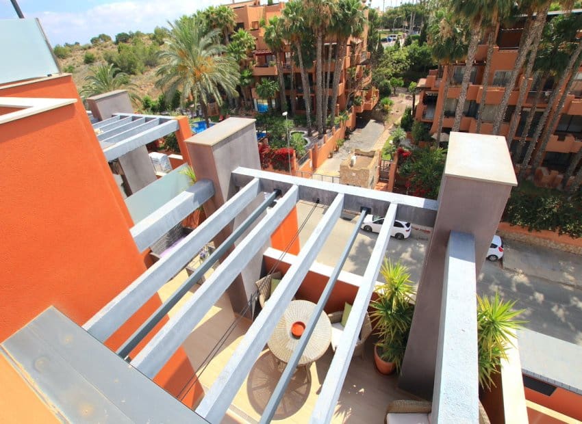 2 soveværelse Penthouse til salg i Villamartin - € 285.000 (Ref: 9180077)