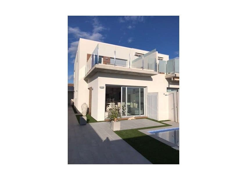 3 soverom Villa til salgs i Daya Vieja med svømmebasseng - € 399 995 (Ref: 9190364)