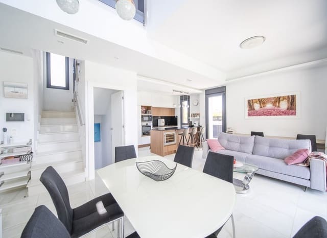 4 camera da letto Villa in vendita in Lomas de Cabo Roig - Los Dolses, Orihuela con piscina - 759.000 € (Rif: 9190365)