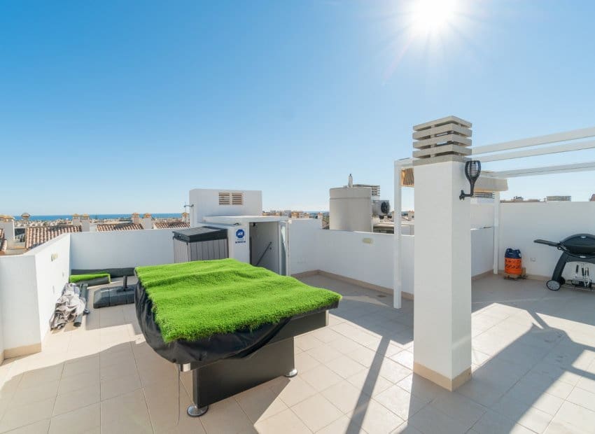 3 soveværelse Penthouse til salg i Orihuela Costa med swimmingpool - € 399.000 (Ref: 9195016)