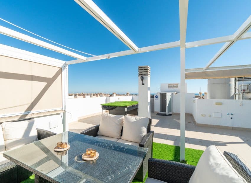 3 soveværelse Penthouse til salg i Orihuela Costa med swimmingpool - € 399.000 (Ref: 9195016)