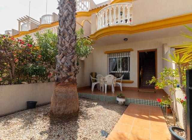 3 bedroom Townhouse for sale in Aguamarina, Orihuela with pool - € 259,000 (Ref: 9195019)
