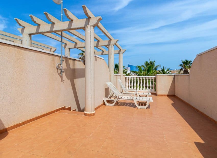 3 Zimmer Haus zu verkaufen in Orihuela Costa mit Pool - 259.000 € (Ref: 9195019)