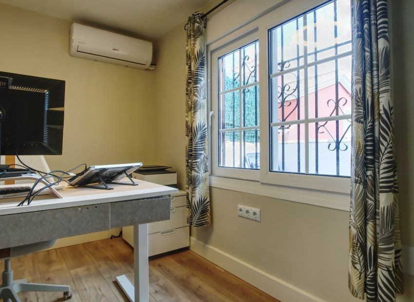 3 soverom Hus til salgs i Villamartin med svømmebasseng - € 239 000 (Ref: 9195023)