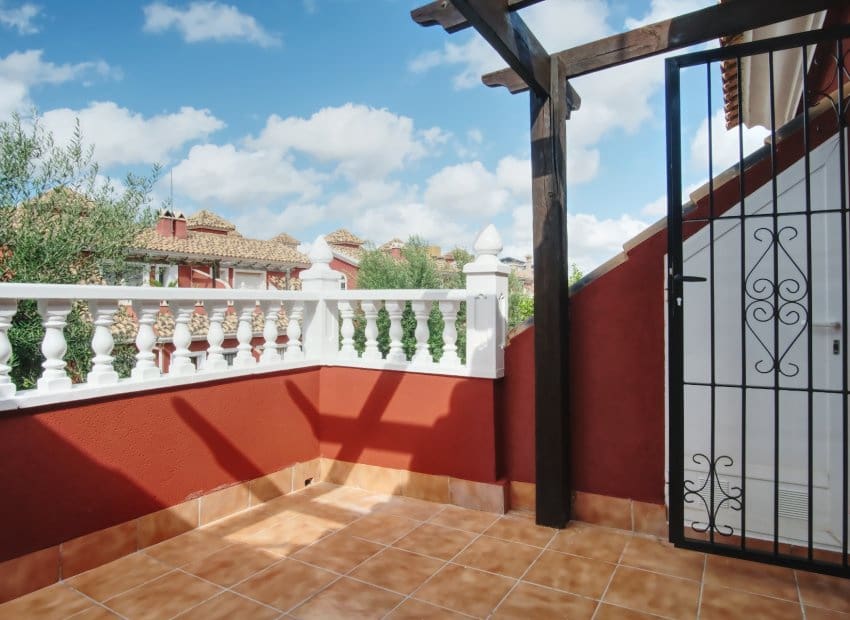 3 soverom Hus til salgs i Villamartin med svømmebasseng - € 239 000 (Ref: 9195023)