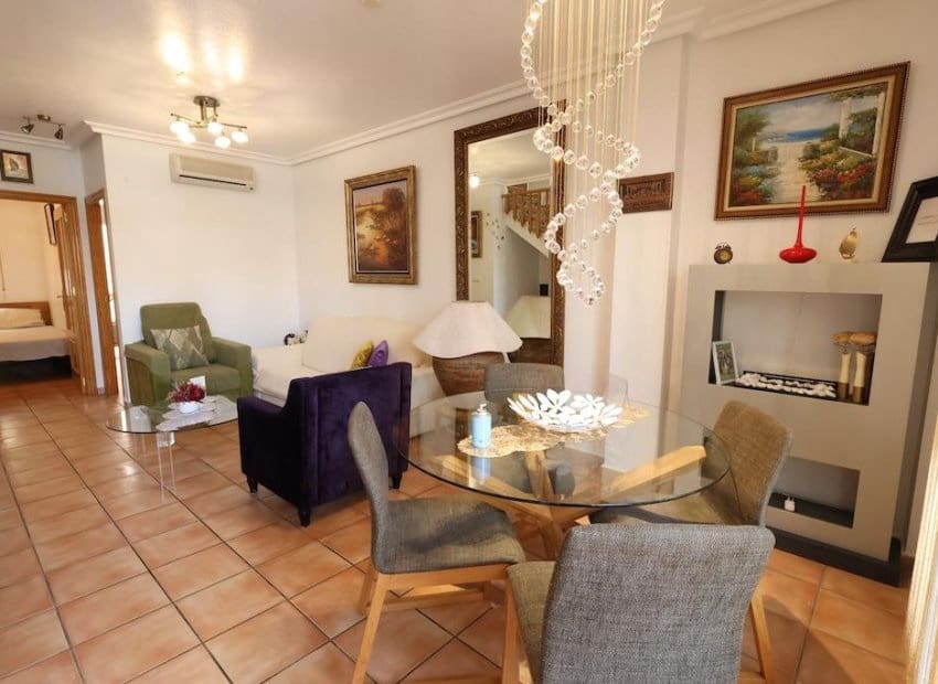 3 sypialnia Dom szeregowy na sprzedaż w Cabo Roig z basenem - 255 000 € (Ref: 9197143)