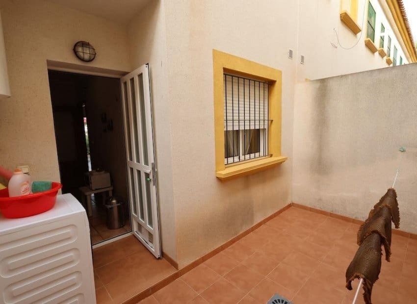 3 sypialnia Dom szeregowy na sprzedaż w Cabo Roig z basenem - 255 000 € (Ref: 9197143)