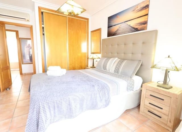 3 makuuhuone Rivitalo myytävänä paikassa Cabo Roig, Orihuela mukana uima-altaan - 255 000 € (Ref: 9197143)