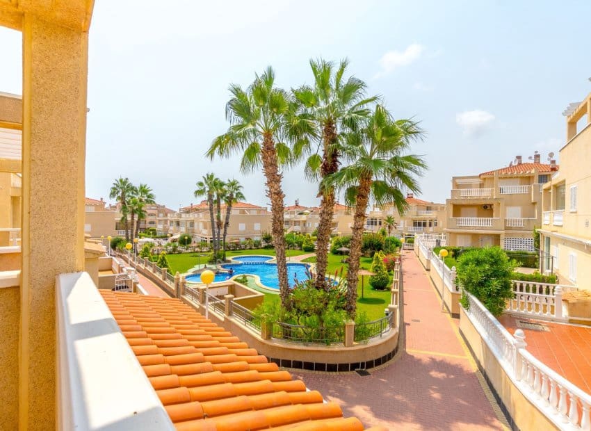 3 sypialnia Dom na sprzedaż w Orihuela Costa z basenem - 339 000 € (Ref: 9200084)