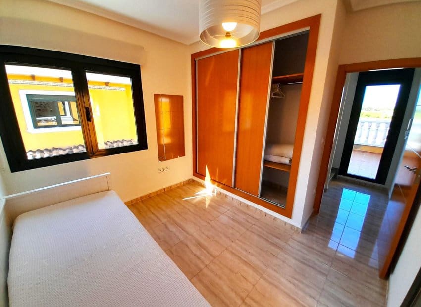 2 soveværelse Semi-Rækkehus til salg i Ciudad Quesada med swimmingpool - € 250.000 (Ref: 9203343)