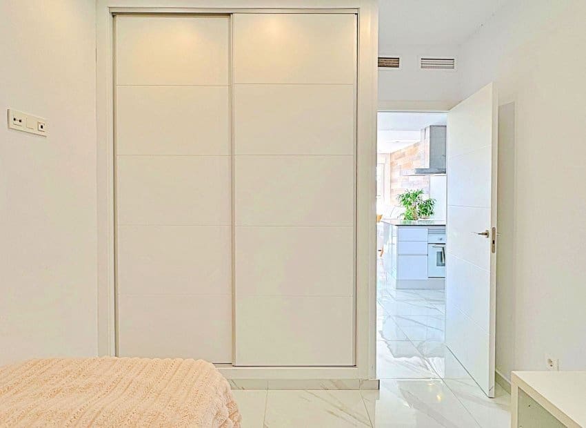 3 bedroom Townhouse for sale in Los Balcones - € 339,000 (Ref: 9203346)