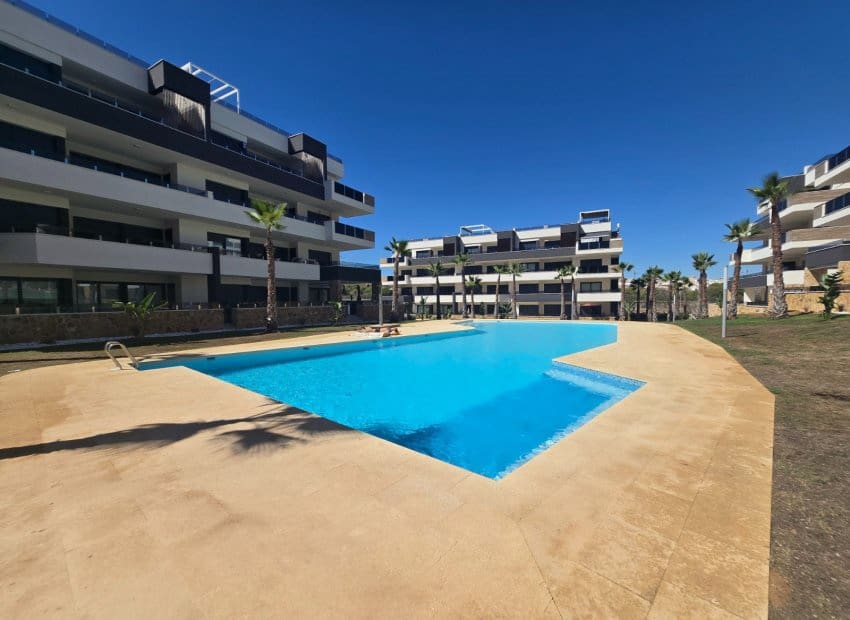 2 Zimmer Penthouse zu verkaufen in Los Altos mit Pool Garage - 350.000 € (Ref: 9203457)