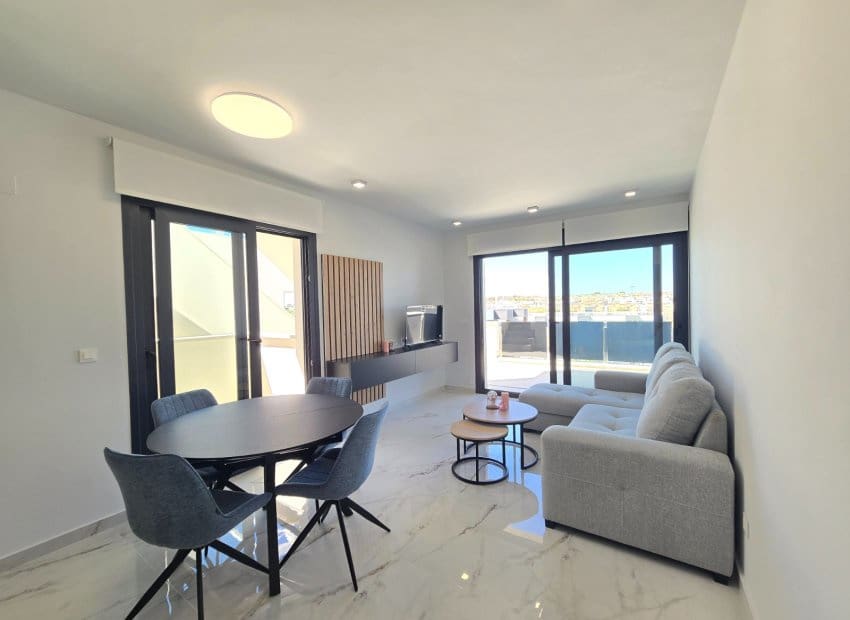2 bedroom Apartment for sale in Orihuela Costa with pool garage - € 329,000 (Ref: 9203457)