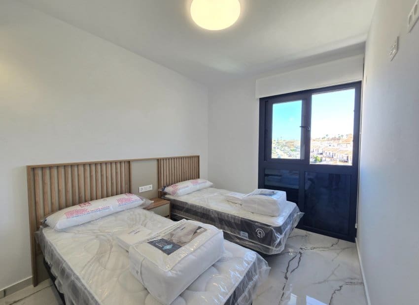 2 bedroom Apartment for sale in Orihuela Costa with pool garage - € 329,000 (Ref: 9203457)