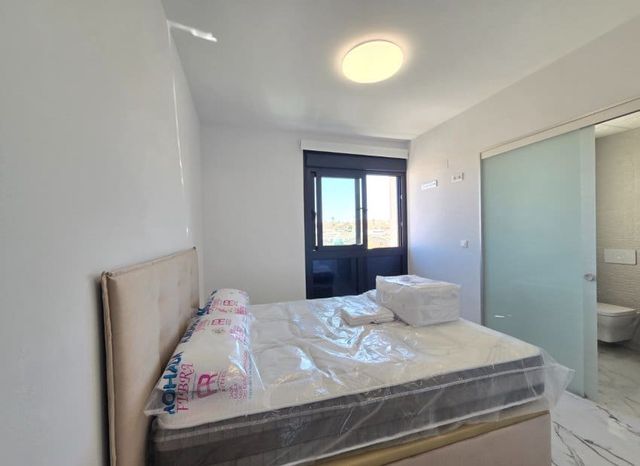 2 chambre Appartement à vendre à Los Altos avec piscine garage - 329 000 € (Ref: 9203457)