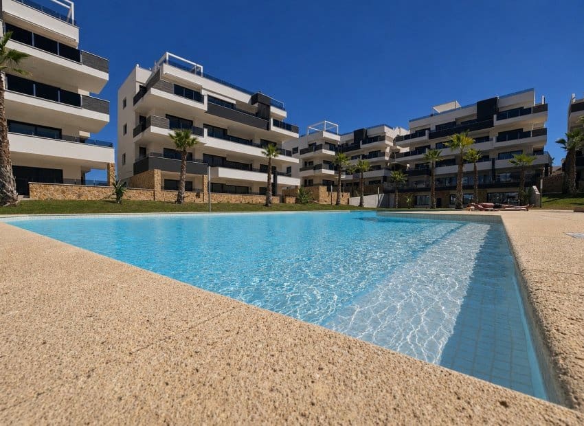 2 bedroom Apartment for sale in Orihuela Costa with pool garage - € 329,000 (Ref: 9203457)