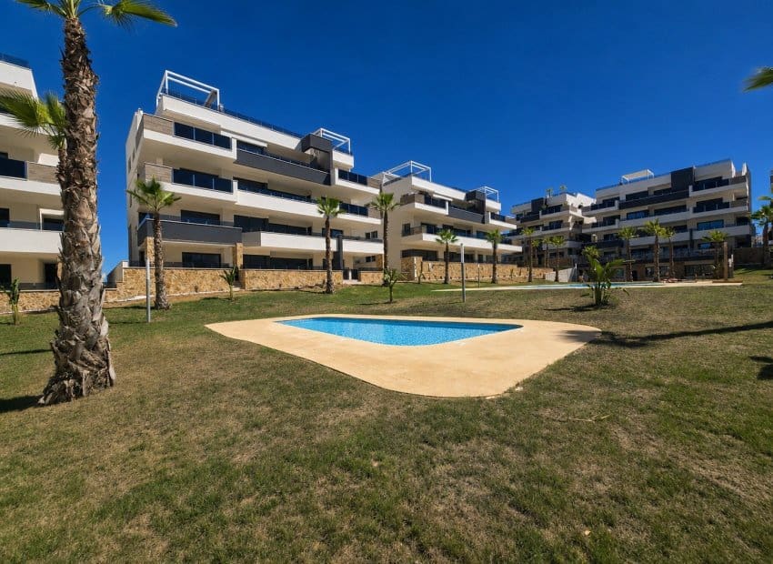 2 bedroom Apartment for sale in Orihuela Costa with pool garage - € 329,000 (Ref: 9203457)