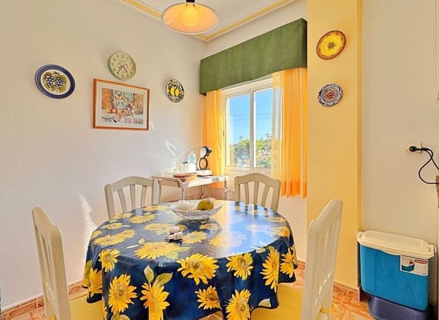 2 makuuhuone Bungalow myytävänä paikassa La Zenia, Orihuela - 225 000 € (Ref: 9205571)