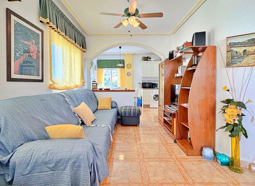 2 makuuhuone Bungalow myytävänä paikassa Orihuela Costa - 225 000 € (Ref: 9205571)