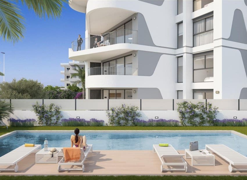 Apartamento de 3 habitaciones en Guardamar del Segura en venta con piscina - 386.000 € (Ref: 9211121)