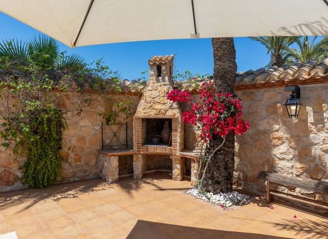 4 soverom Villa til salgs i Punta Prima, Orihuela - € 749 900 (Ref: 9211131)