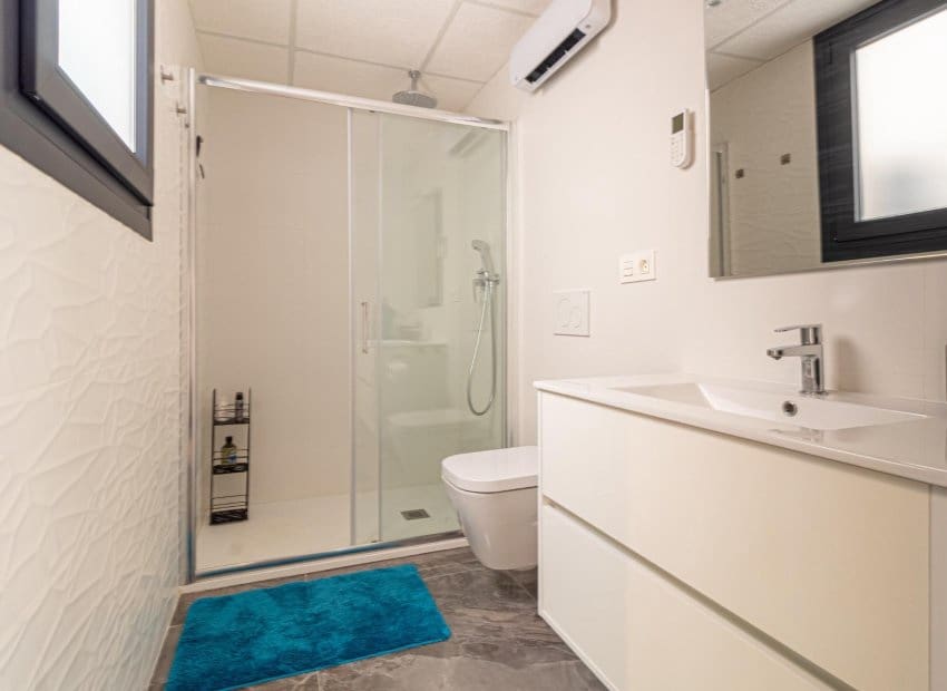 2 soveværelse Lejlighed til salg i Orihuela Costa med swimmingpool - € 269.000 (Ref: 9211137)