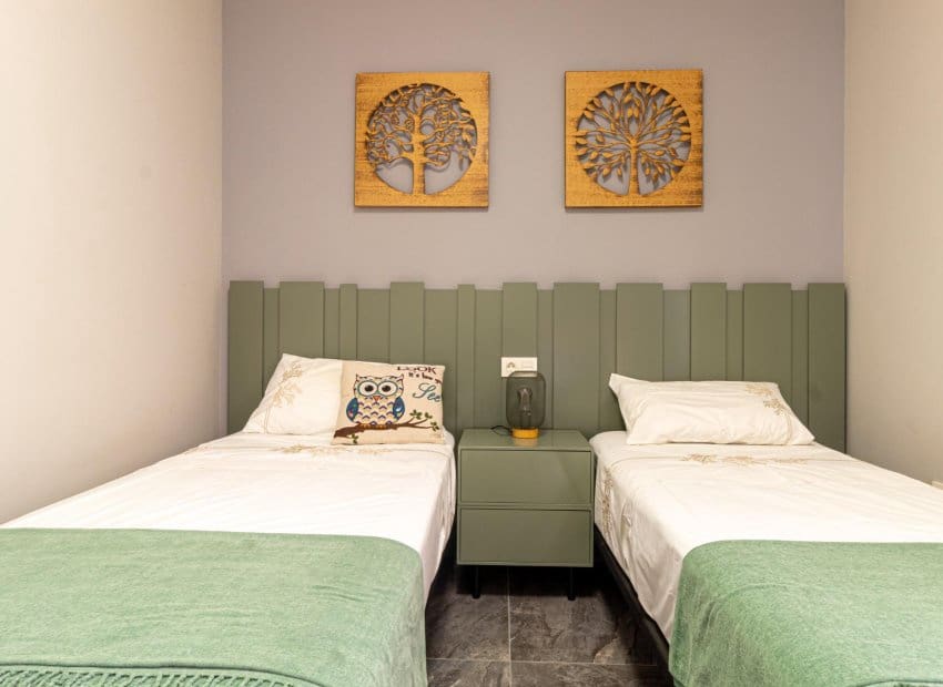 2 soveværelse Lejlighed til salg i Orihuela Costa med swimmingpool - € 269.000 (Ref: 9211137)