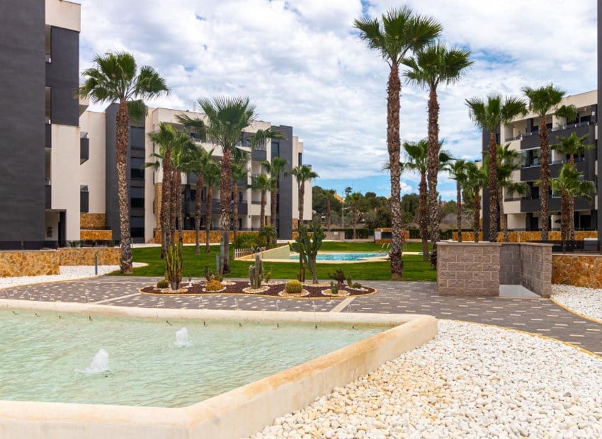 2 soveværelse Lejlighed til salg i Orihuela Costa med swimmingpool - € 269.000 (Ref: 9211137)