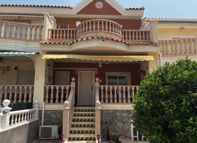 3 quarto Moradia Geminada para venda em Doña Pepa, Rojales com piscina - 249 995 € (Ref: 9211142)